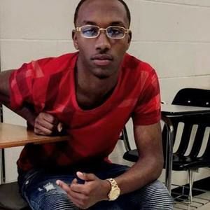 Meet your Posher, Brandon